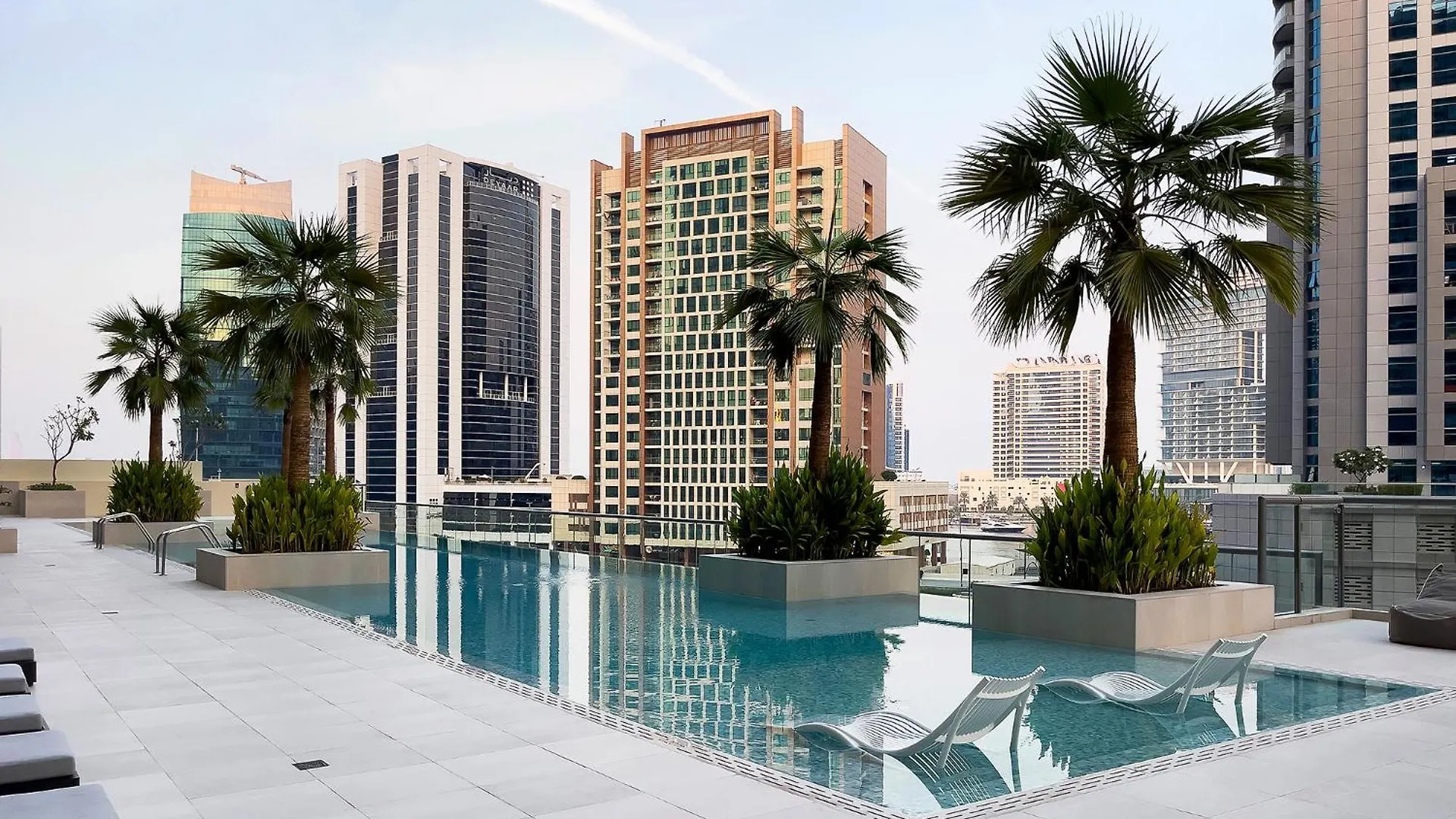 Downtown Studio Sterling West Dubaj